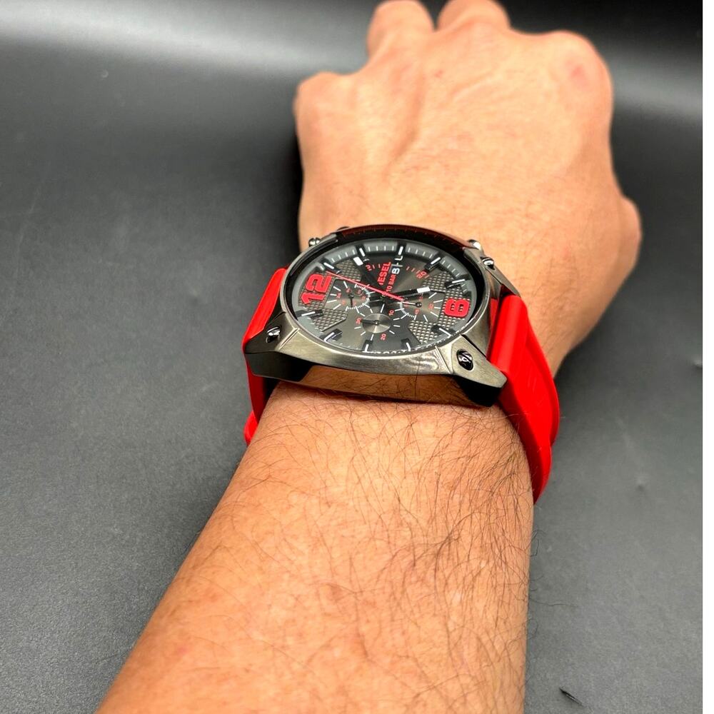 Diesel Overflow DZ4481 Chronograph Red Silicone 55mm Men’s Watch - Picture 3 of 17
